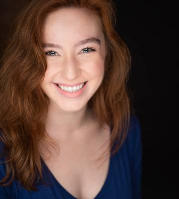 Rachel Barkalow headshot